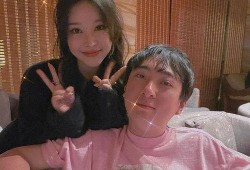 女生爆料王思聪游艇视频,独家视频曝光，奢华生活引热议